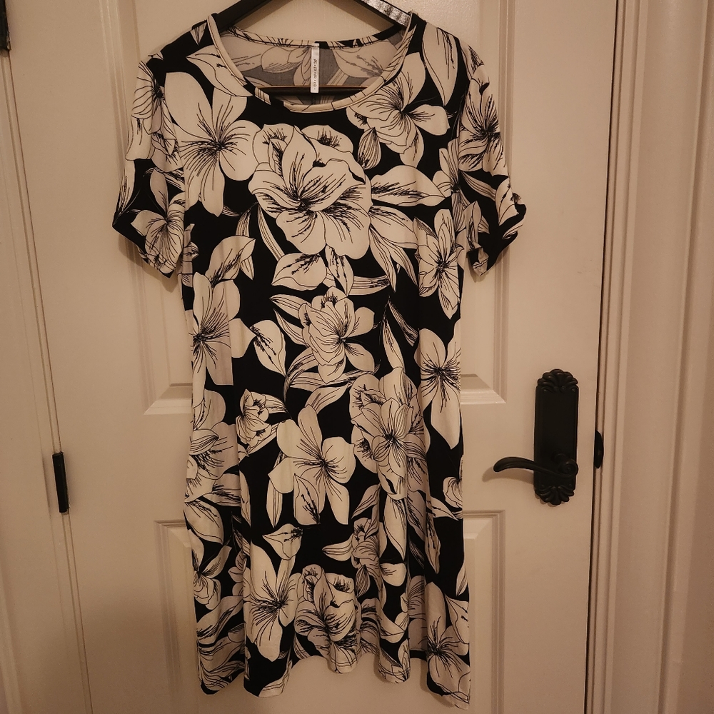 RUBZ dress